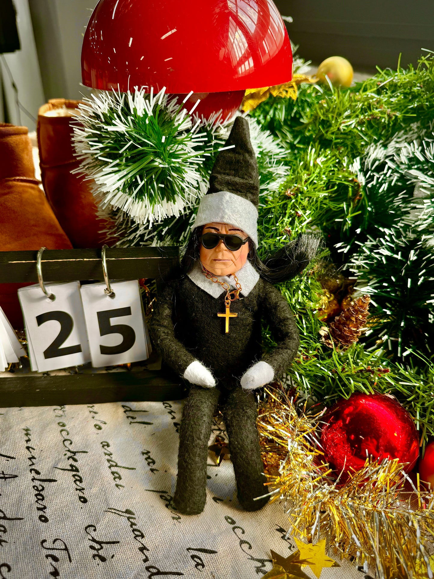 🎄 NEW Ozzy Christmas Elf Doll